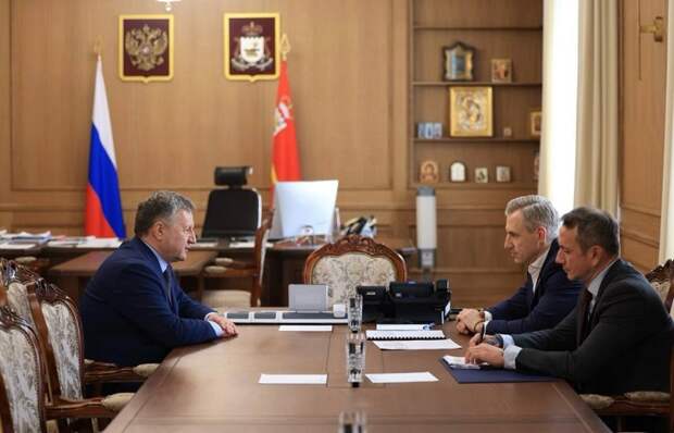 На Смоленщине обсудили развитие оборонно-промышленного комплекса