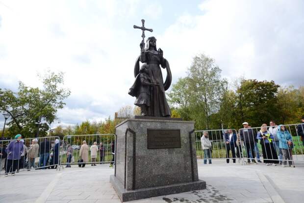 Памятник княгине Ольге установили в СВАО Фото: управа Останкинского района