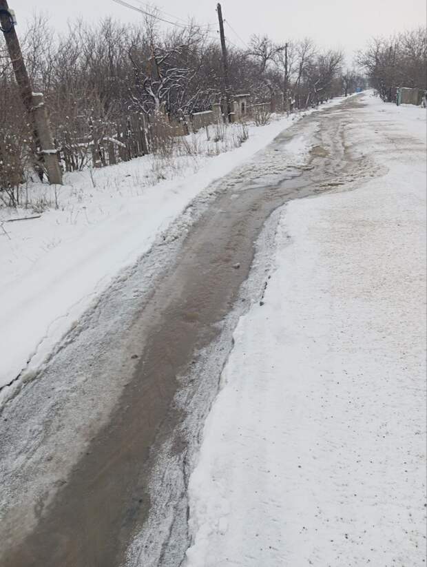 В пгт. Пролетарское водичка убегает аж с лета 2025 года