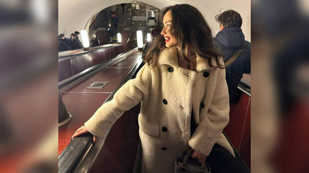 Звёзды в метро