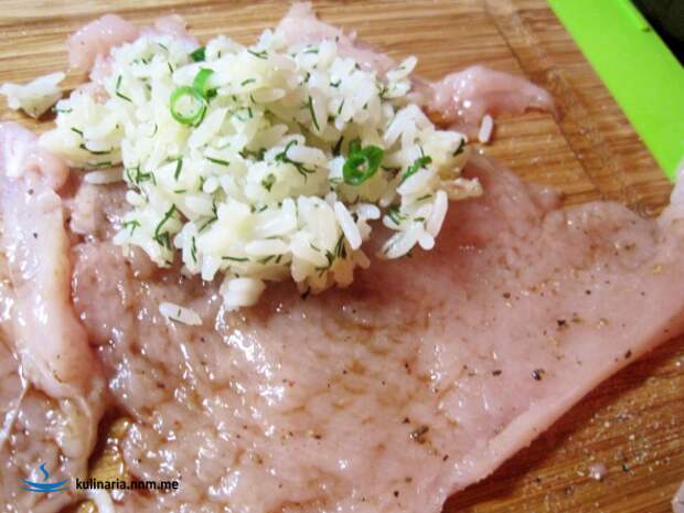 Куриные рулетики с рисом