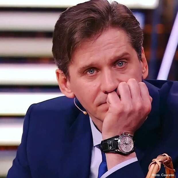 Юрий Батурин говорил, что  — «дальнобойщик, а оказывается — эскортник»