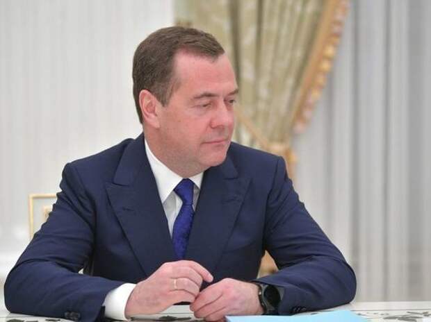 Еврокоммунисты и Малороссия: Медведев о перспективах вступления Украины в ЕС
