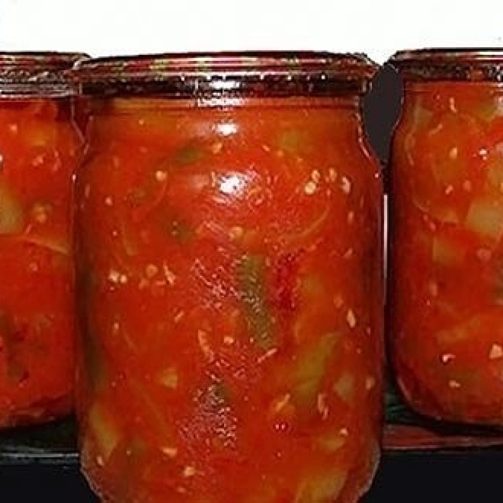Кабачки в томатном соусе