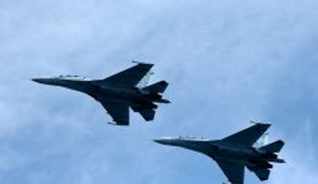 Су-27 пошел на перехват: Над Черным морем в режиме «нон-стоп» висят авиаразведчики НАТО