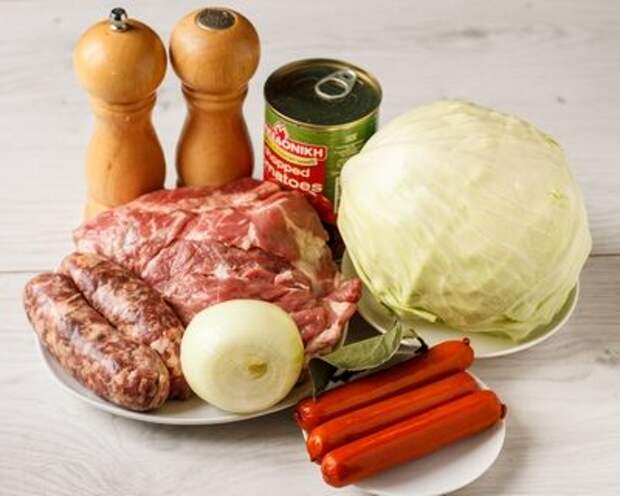 Капустная солянка с мясом