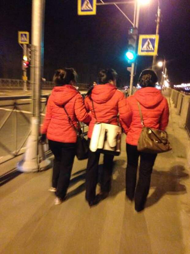 Клоны заполняют нашу планету...!)