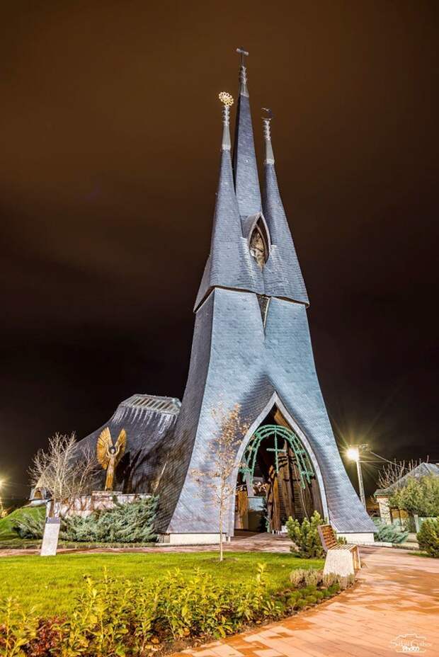 6. Католическая церковь в Паксе, Венгрия Красивые здания, архитектура, в мире, здания, интересное, красиво, подборка, фото
