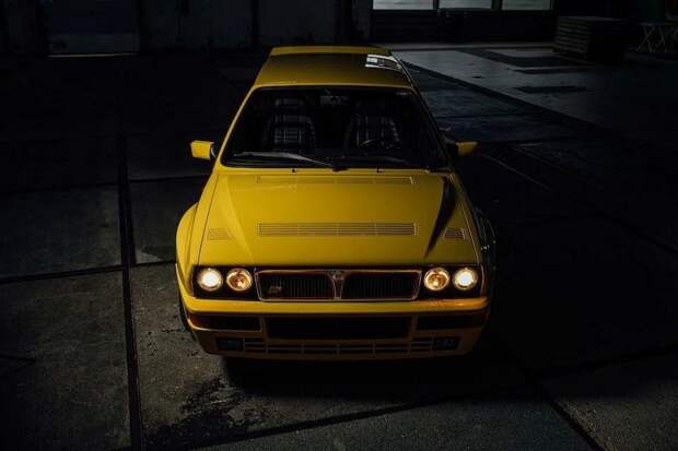 Лимитированный Lancia Delta HF Integrale Evoluzione Giallo Ferrari