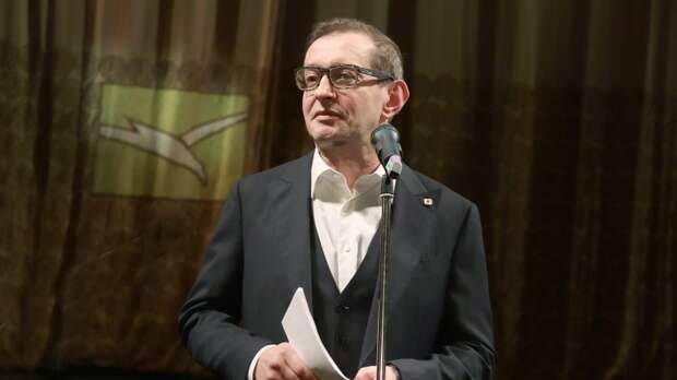 Становление, творческий путь и главные роли: Константину Хабенскому — 54