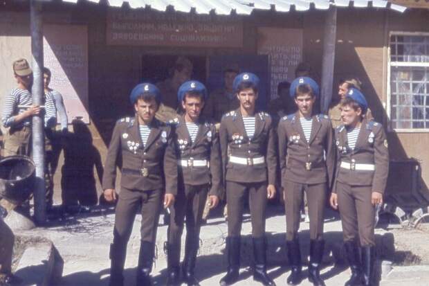Что нельзя было делать "дембелю" в советской армии? СССР, армия, история, факты