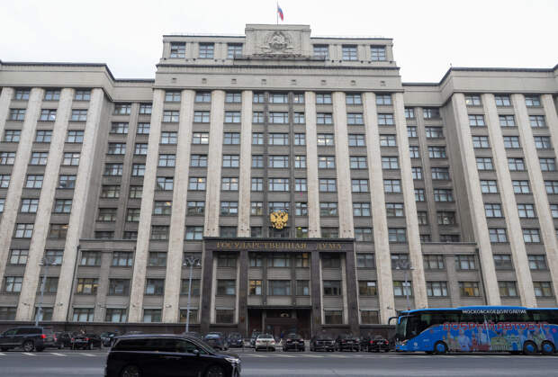 В Госдуме высказались об идее введения минимального почасового размера оплаты труда