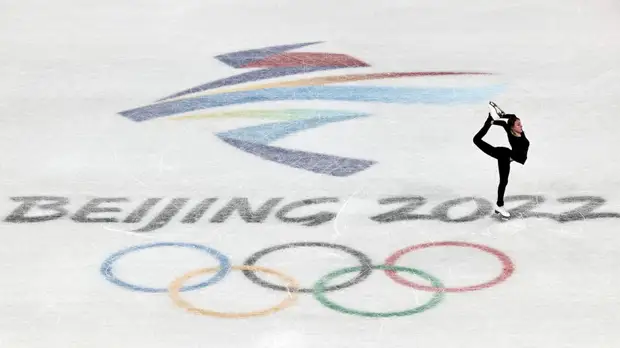 Лутц Щербаковой, падения Трусовой и ошибка Кондратюка: как прошли первые тренировки российских фигуристов в Пекине