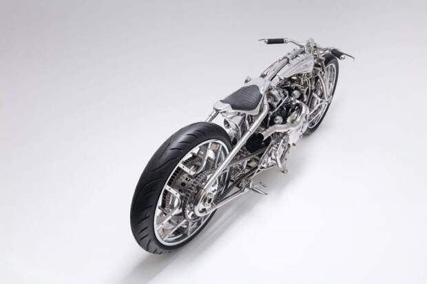 Zillers Garage: кастом с мотором Vincent Lightning