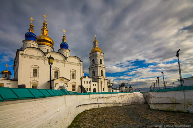 Софийский ввоз
