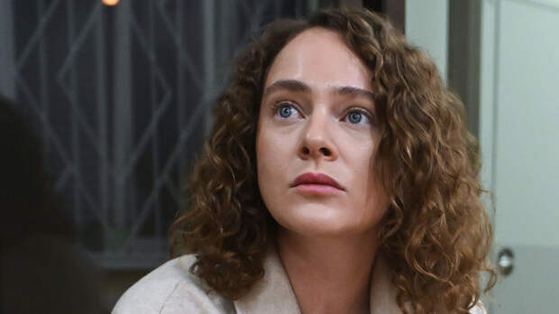 «Если ее снова где-то заметят»: чем рискует Аглая Тарасова на условном сроке