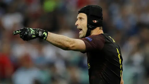 Чех назвал Руни своим самым непростым соперником в карьере