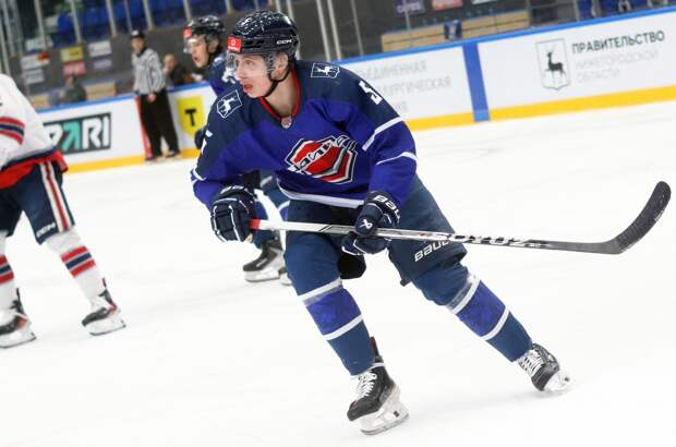 Хоккеисты «Чайки» сравняли счёт в серии с «Омскими Ястребами»