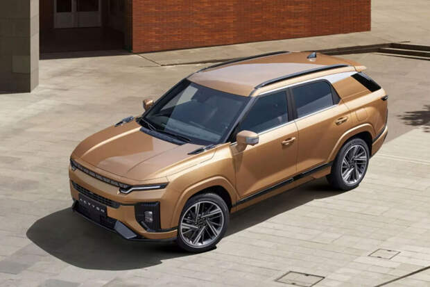 На российском рынке появится новый кроссовер KGM Actyon