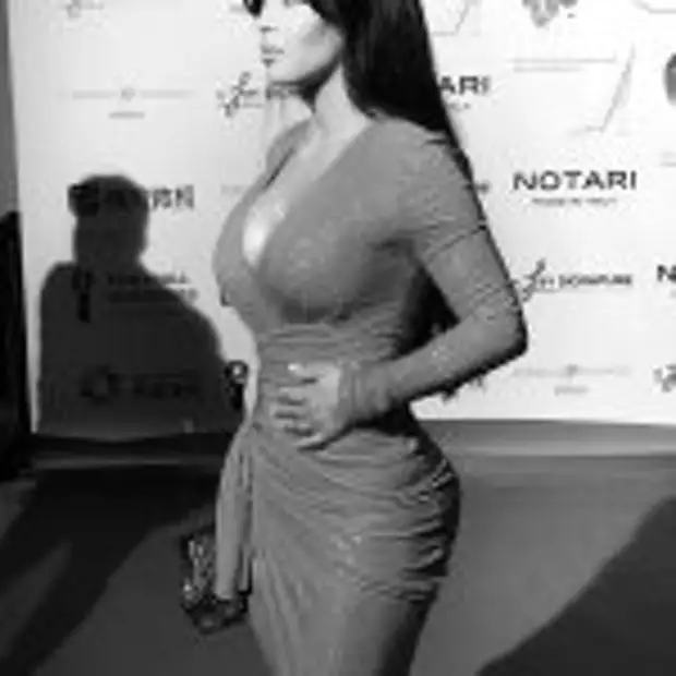 Девушка недели – Даниэлла Семаан, ливанская модель и жена полузащитника «Монако» Сеска Фабрегаса