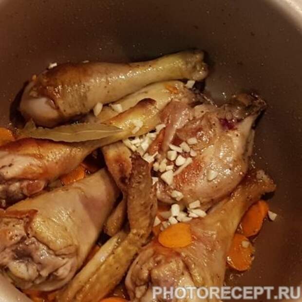 Фото рецепта - Тушеная курица в мультиварке - шаг 3