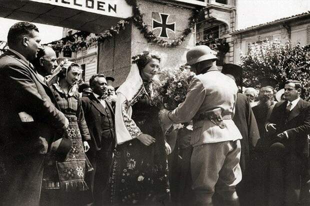 Болгары "воюют" с нацистами, 1941 год