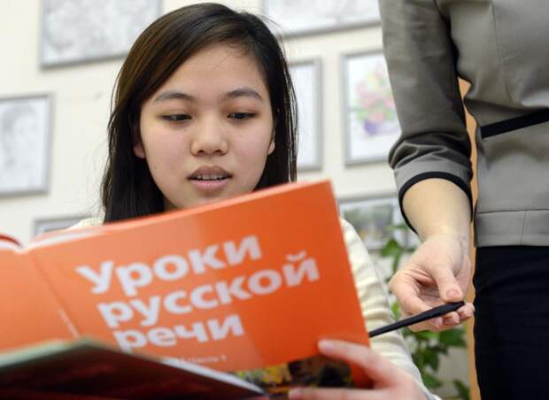 Попробуй повтори: из-за каких слов иностранцы с таким трудом учат русский язык
