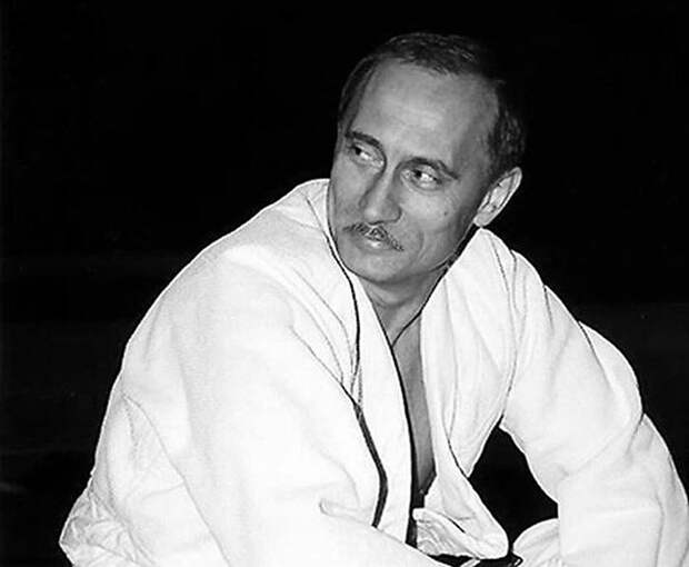 putin35 Необычный сайт фанатов Путина с усами