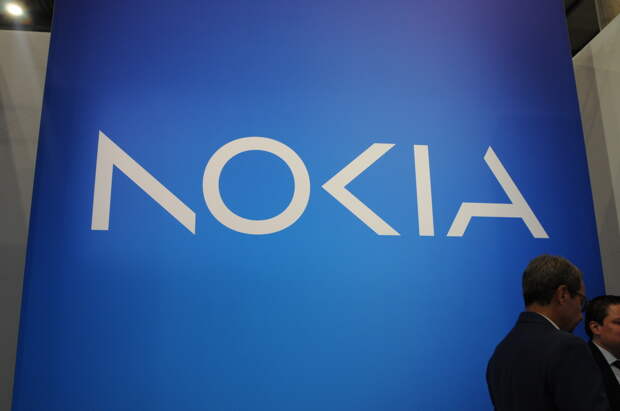 Обновленный кнопочный Nokia 3210 раскупили за два дня