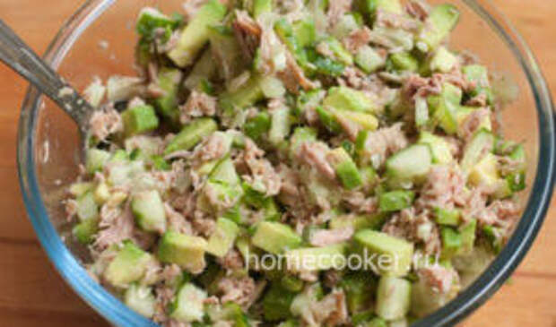 Салат с тунцом Gotovyj salat 300x177 Салат с тунцом