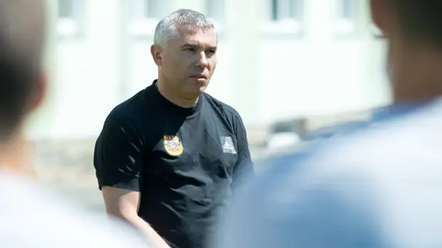 Тренер «Арсенала» заявил, что команда постарается занять шестое место в РПЛ