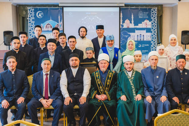 Диния нәзарәтендә «Вәгазь» телевизион ачык бәйгесендә җиңүчеләрне бүләкләделәр