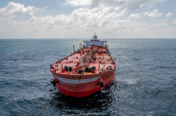 Польша захотела полностью заблокировать перевозки российской нефти