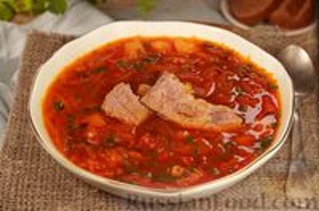 Фото к рецепту: Ботвинник с мясом и помидорами