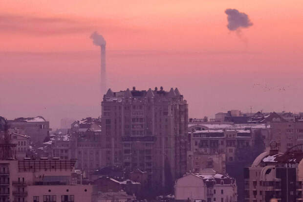 Минобороны: ВС России атаковали объекты ВПК и энергетики Украины, цели поражены