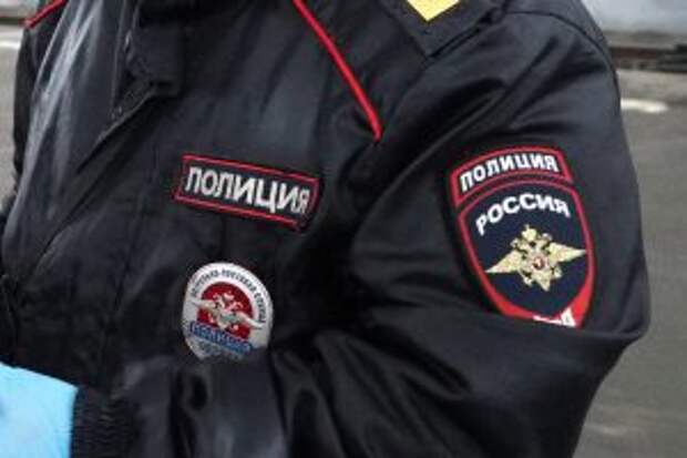 Оперативники ЦАО задержали подозреваемых в противоправных деяниях. Фото: Павел Волков, «Вечерняя Москва»