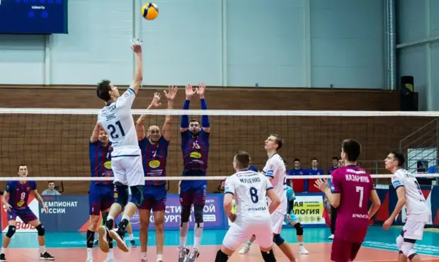 Новоуренгойский «Факел» стал вторым на турнире, посвященном годовщине Победы