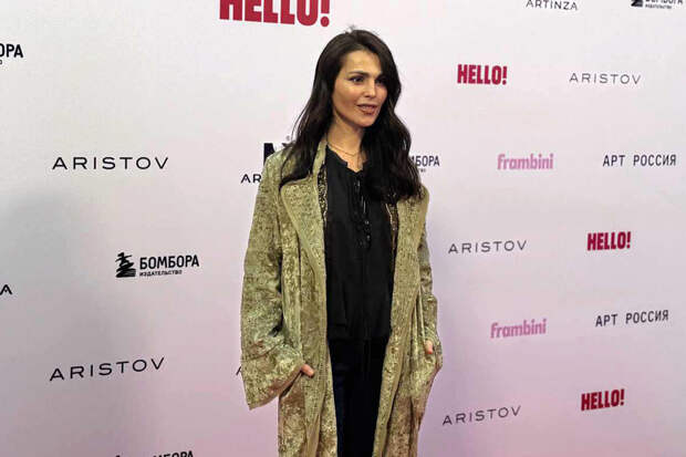 Певица Сати Казанова призналась, что использует ИИ в учебе и музыке