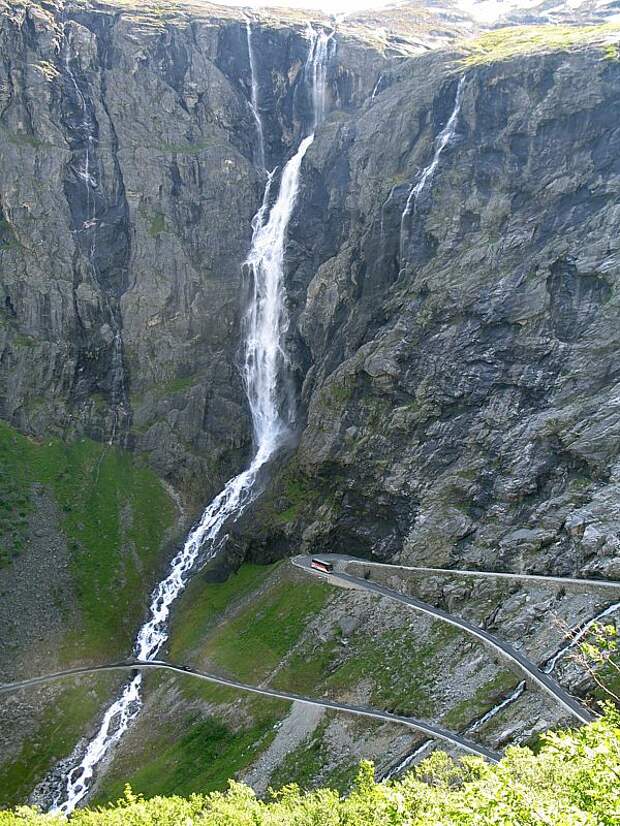 Trollstigen - Норвегия Trollstigen - Норвегия