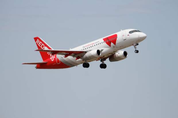 С июня открываются прямые рейсы из Астрахани в Екатеринбург