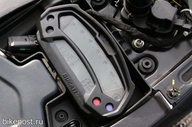 Тюнинг мотоцикла Ducati Monster 1100 2009