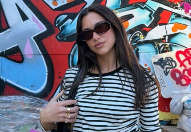 Дуа Липа отдыхает от подготовки к "свадьбе года" в Копенгагене с женихом Каллумом Тёрнером