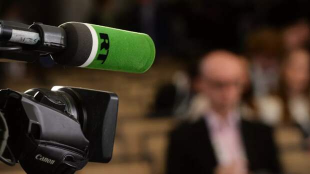 Корреспондента RT Романа Косарева наградили медалью Петра Горлова III степени