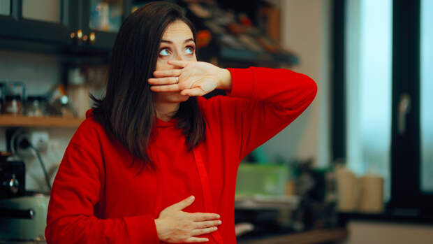 Горечь во рту: врач рассказал о причинах и лечении