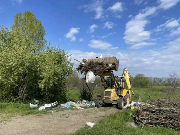 В Майкопе ликвидировали очередную стихийную свалку