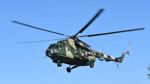 Минобороны РФ: российские средства ПВО сбили украинский вертолет Ми-8 в Херсонской области