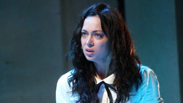 Музыкальный продюсер Виктор Дробыш назвал избалованной певицу Настасью Самбурскую