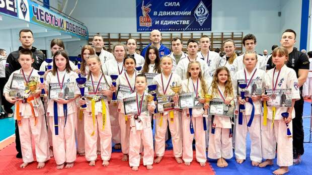 Крымчане завоевали медали на межрегиональных соревнованиях по киокушин-карате