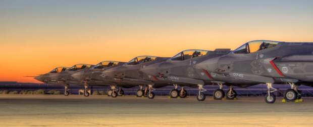 Компания Локхид Мартин оправдывается за рост стоимости F-35