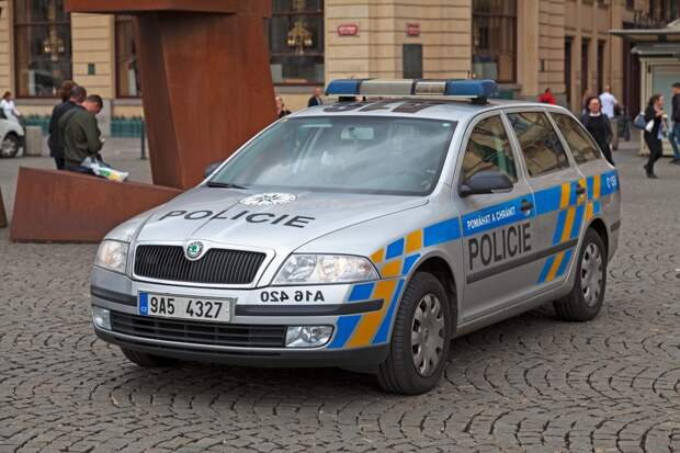 Русский дом в Праге забросали коктейлями Молотова